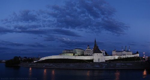 казанский кремль. сумерки