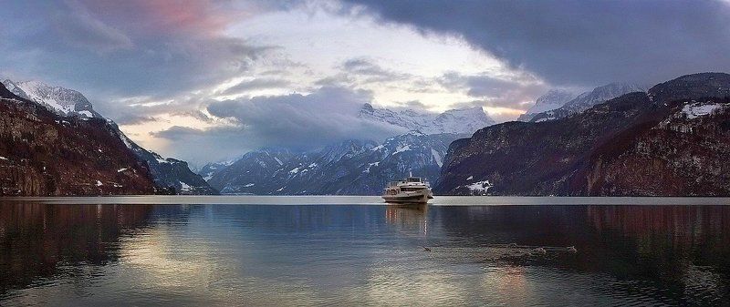 Однажды вечером фото превью