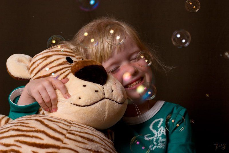 игрушка, мыльные пузыри, девочка *** фото превью