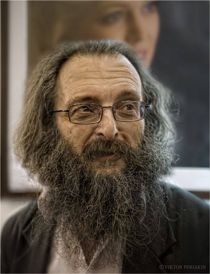 , Виктор Перякин