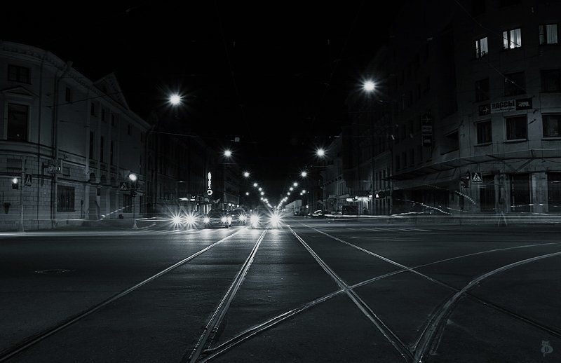 ночь, улица, огни, мой, город, линии, фонари В огромном городе моем - ночь. Из дома сонного иду - прочь.. фото превью