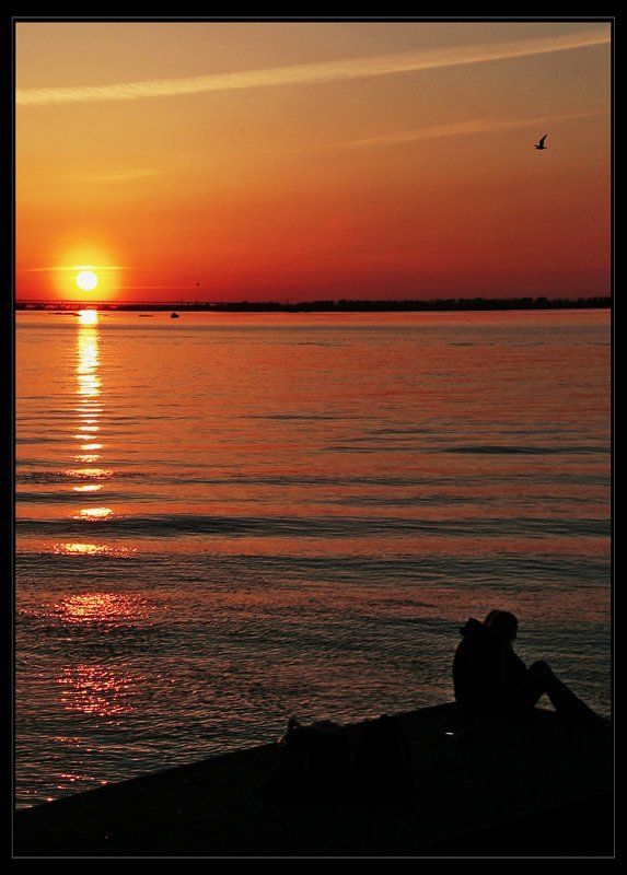 Закат для двоих фото превью