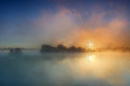 Morning auroras II ...