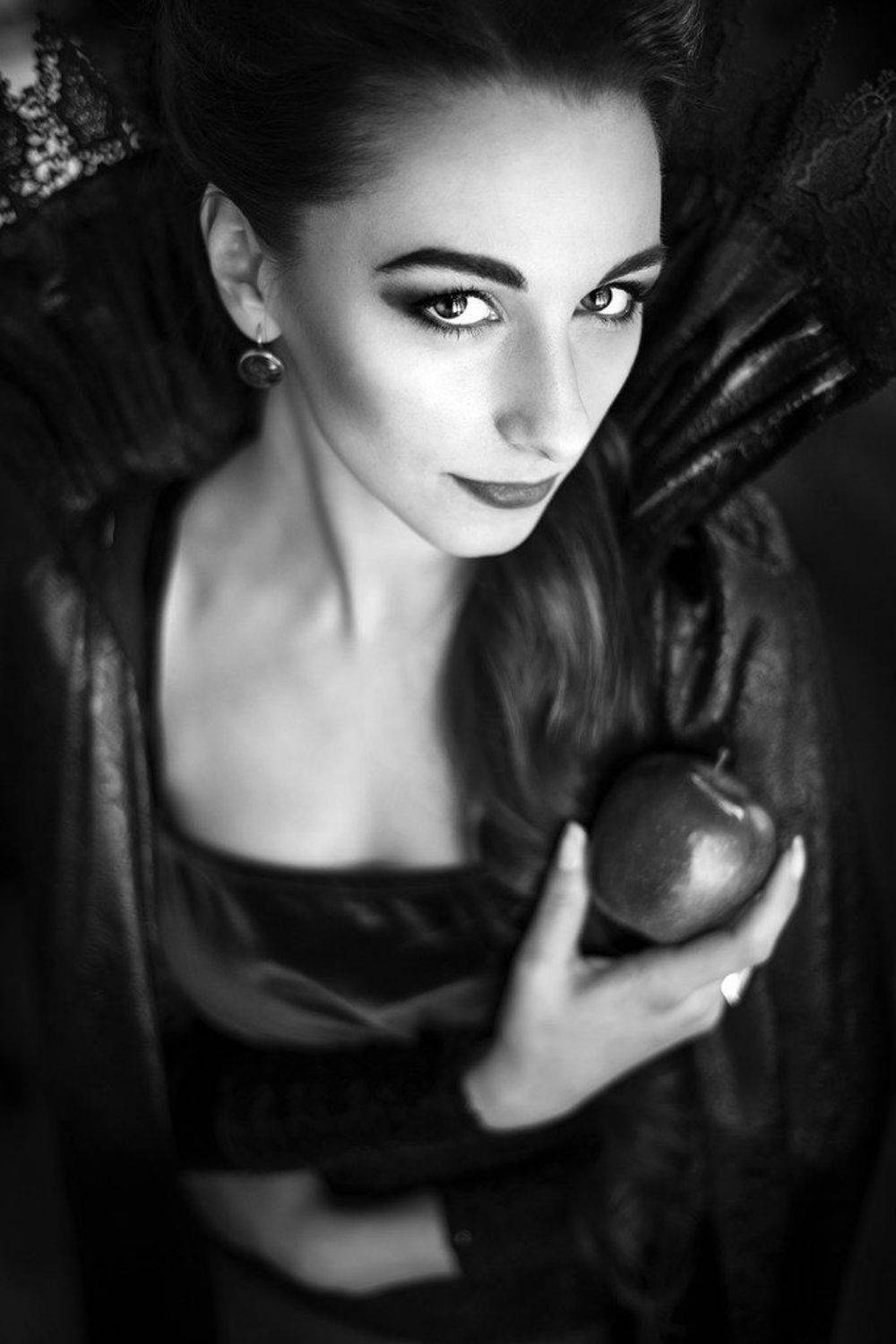 Beautiful, Beauty, Black and white, Bw, Evilqueen, Onceuponatime, Portrait, Queen, White, Woman, Aleksandra FOX