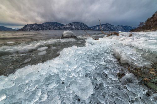 Блеск Телецких алмазов.