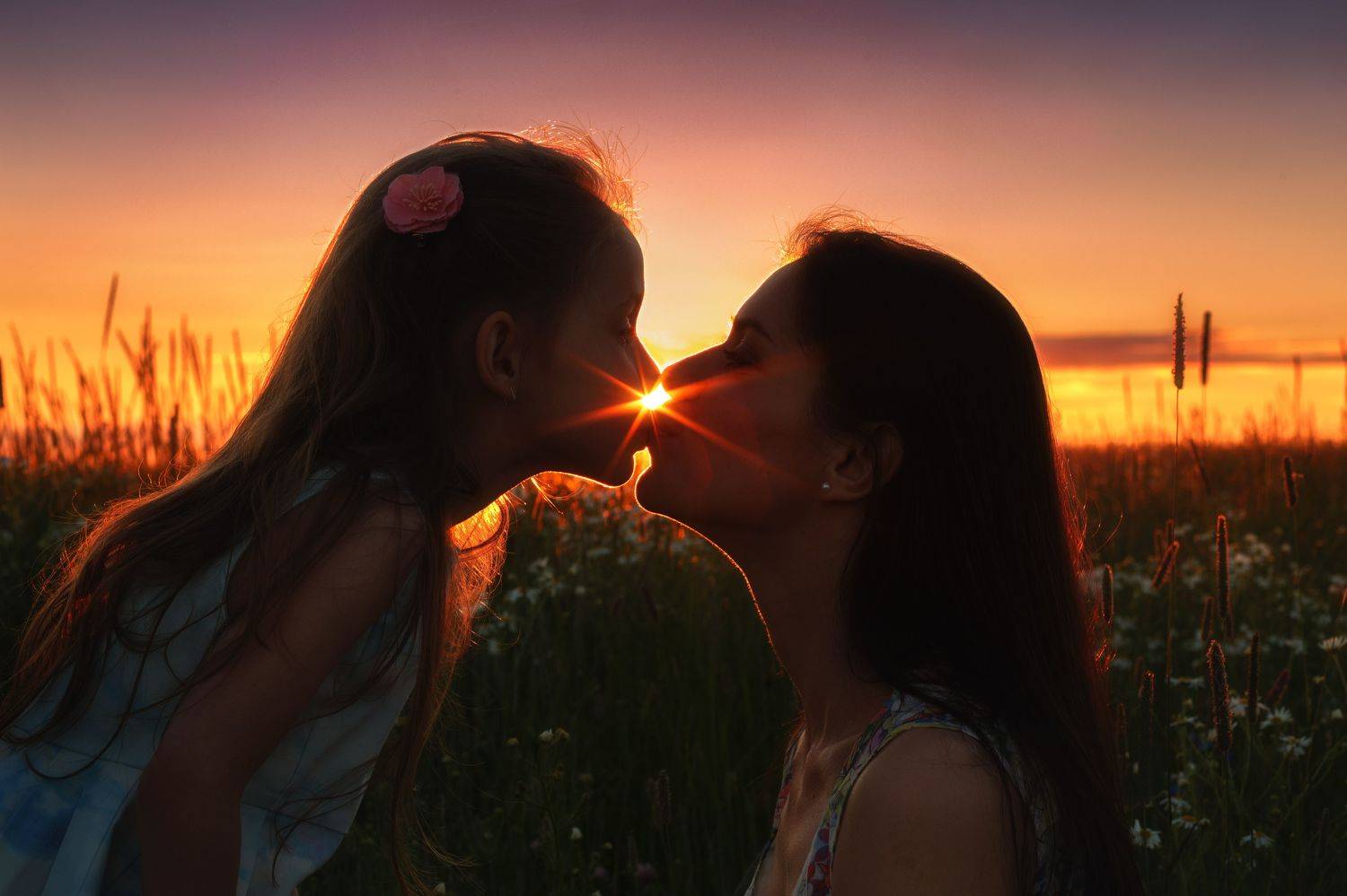 семья дети мама солнце закат , Аванесова Мария