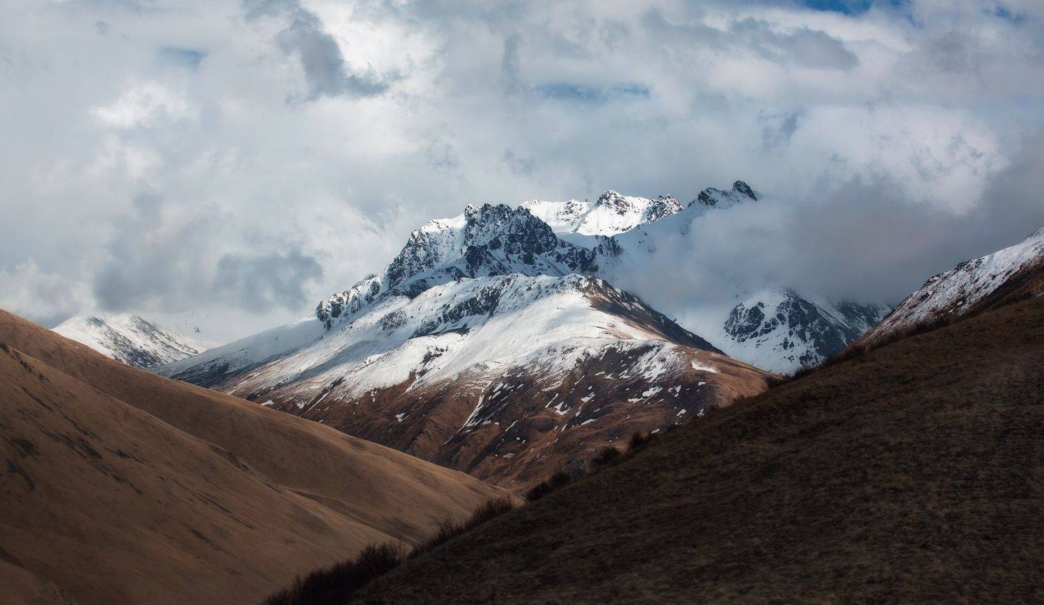 , Vyacheslav Lozhkin