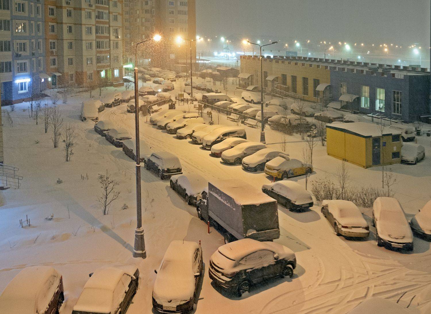 Декабрь в городе. Автор: Валерий , Валерий
