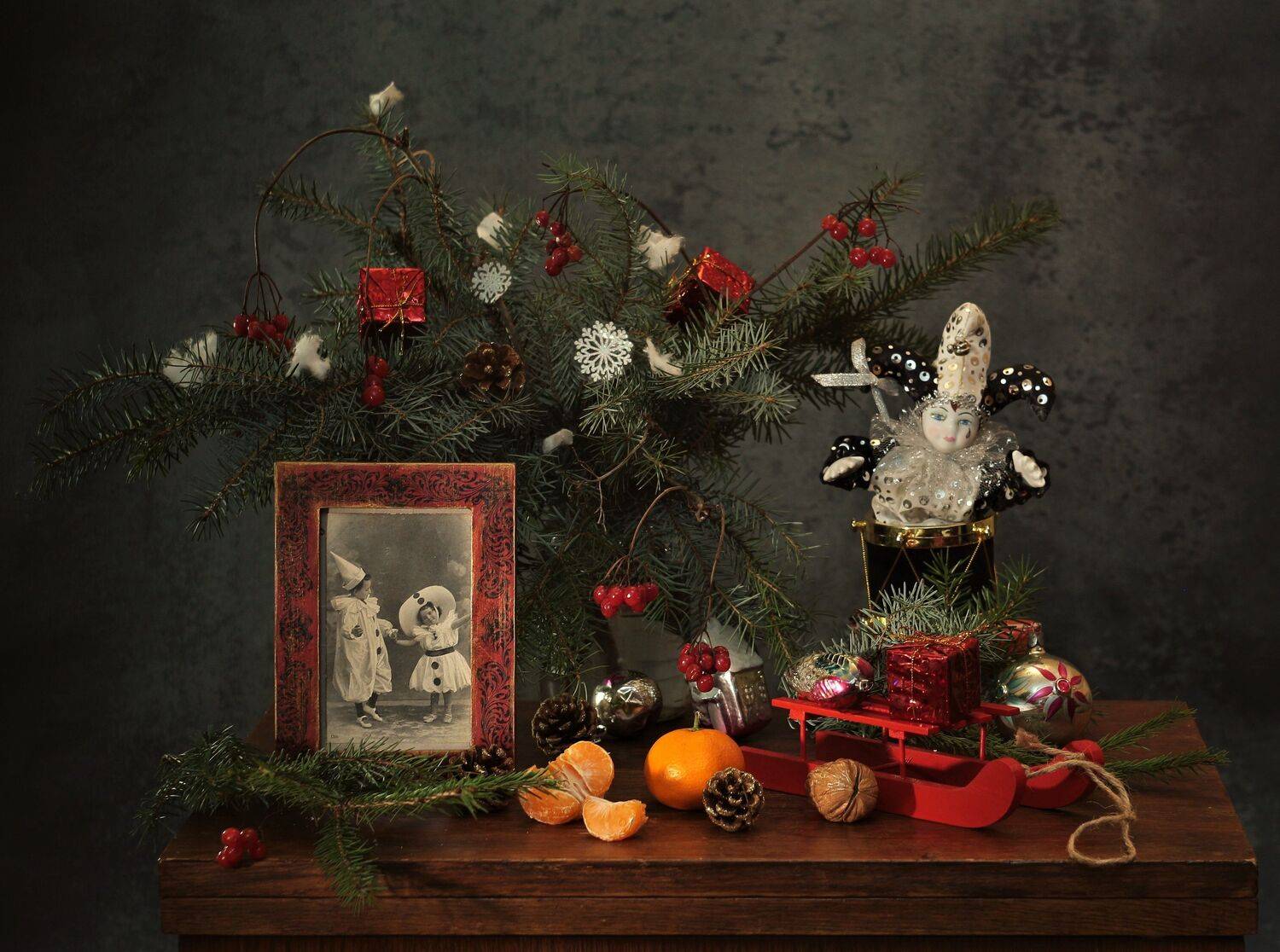 , Людмила Хрусталева*