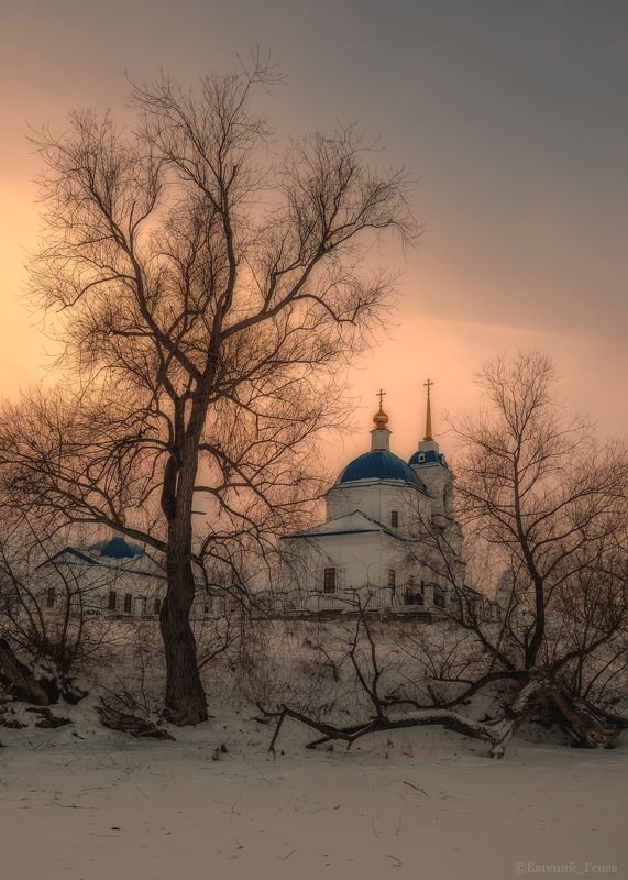 Церковь в уральском селе фото превью