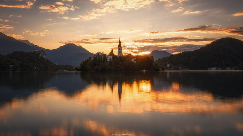 Первые лучи фото превью