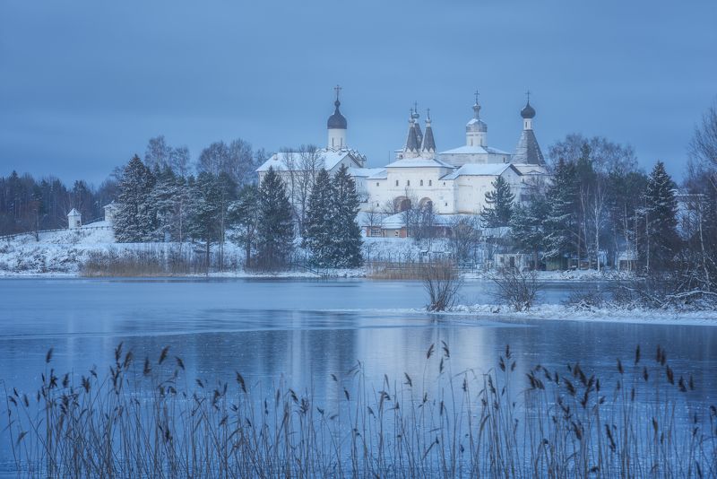 Зазимье в Ферапонтово... фото превью