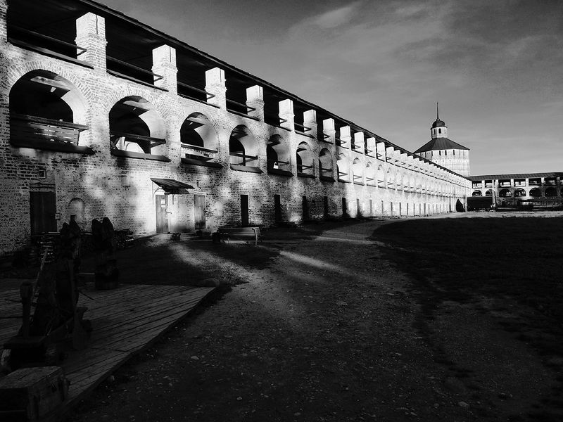 Монастырь фото превью