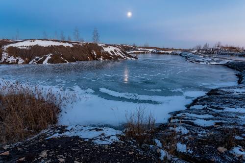 Луна на льду