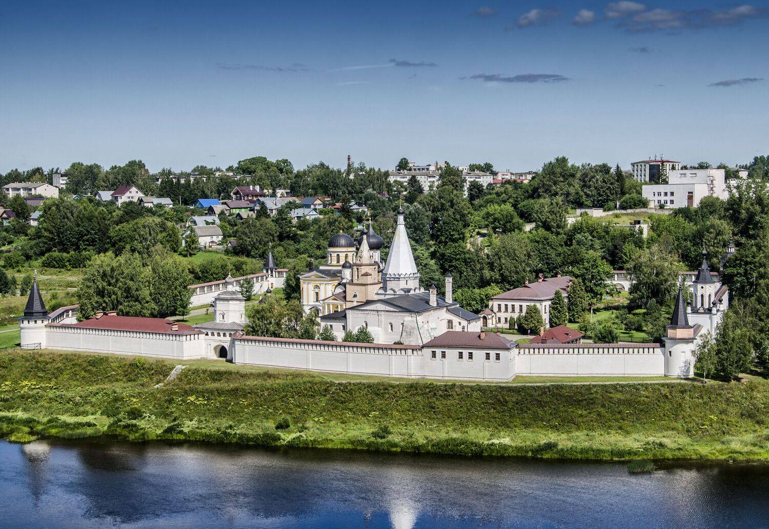 старицкий успенский монастырь, Александр Березуцкий