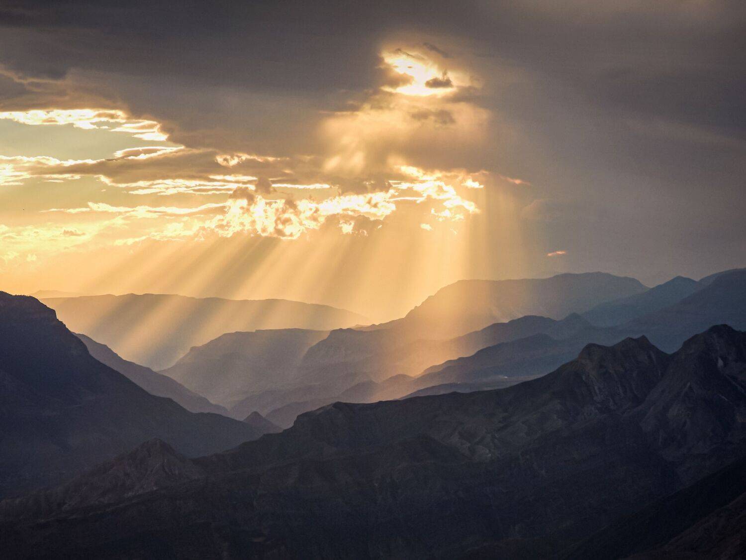 Дагестан, горы, Кавказ, лучи, сумерки, Лесина Елена