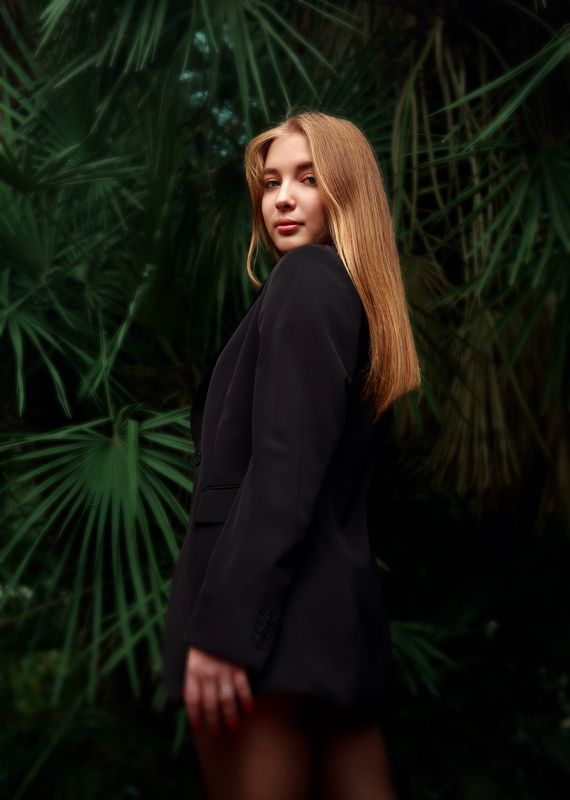 portrait LIZA фото превью