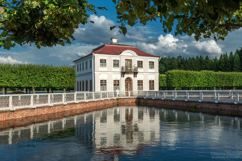 город, архитектура, город петергоф,  государственный музей-заповедник петергоф, нижний парк, дворец марли,nikon Дворец Марли. Вечерний Петергоф фото превью