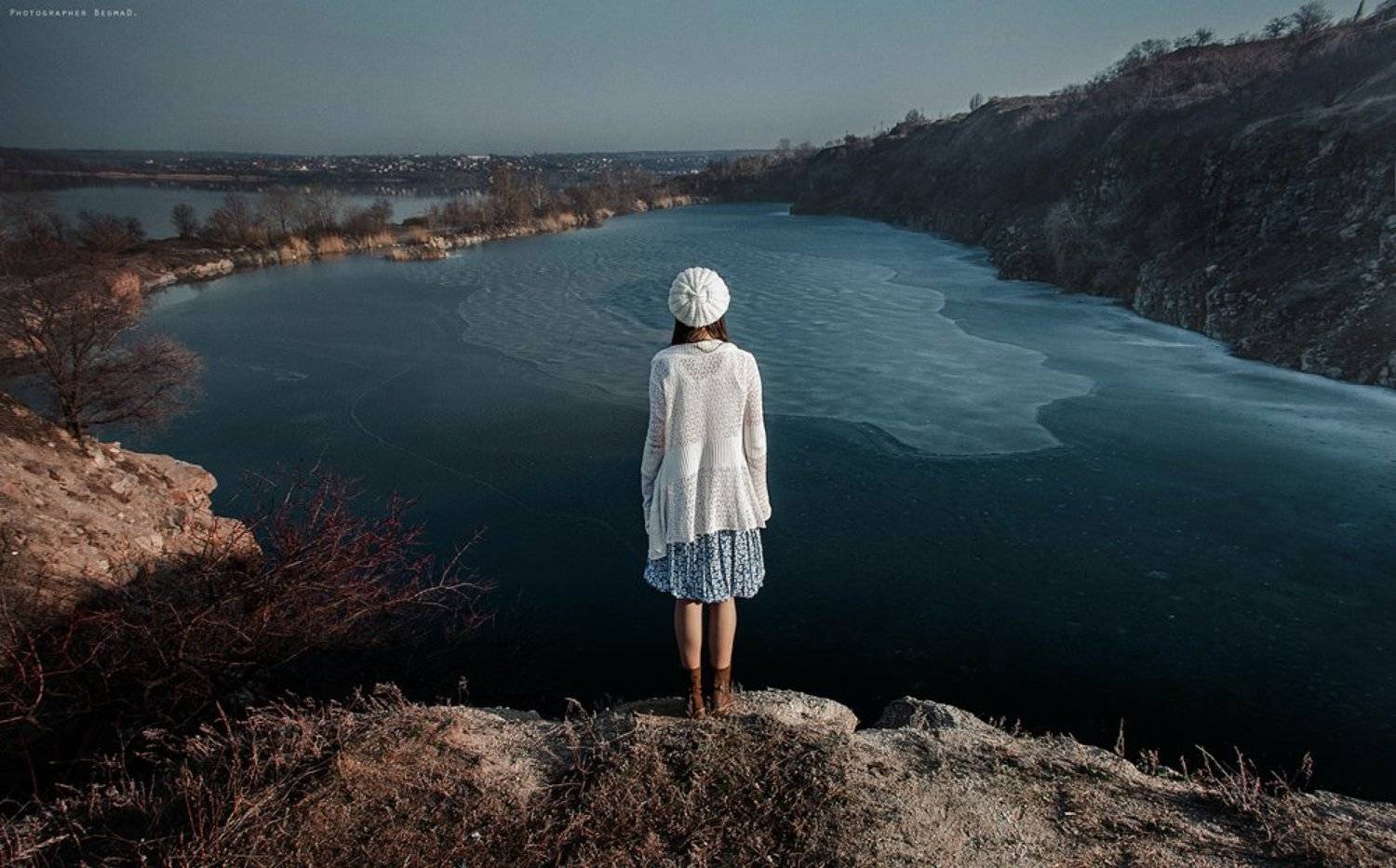 18-55kit, Nikon, Горизонт, Девушка, Пейзаж, Портрет, Скала, Спиной, Фото, Фотография, Дмитрий Бегма