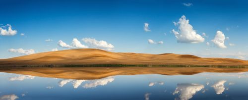 Холмы и вода