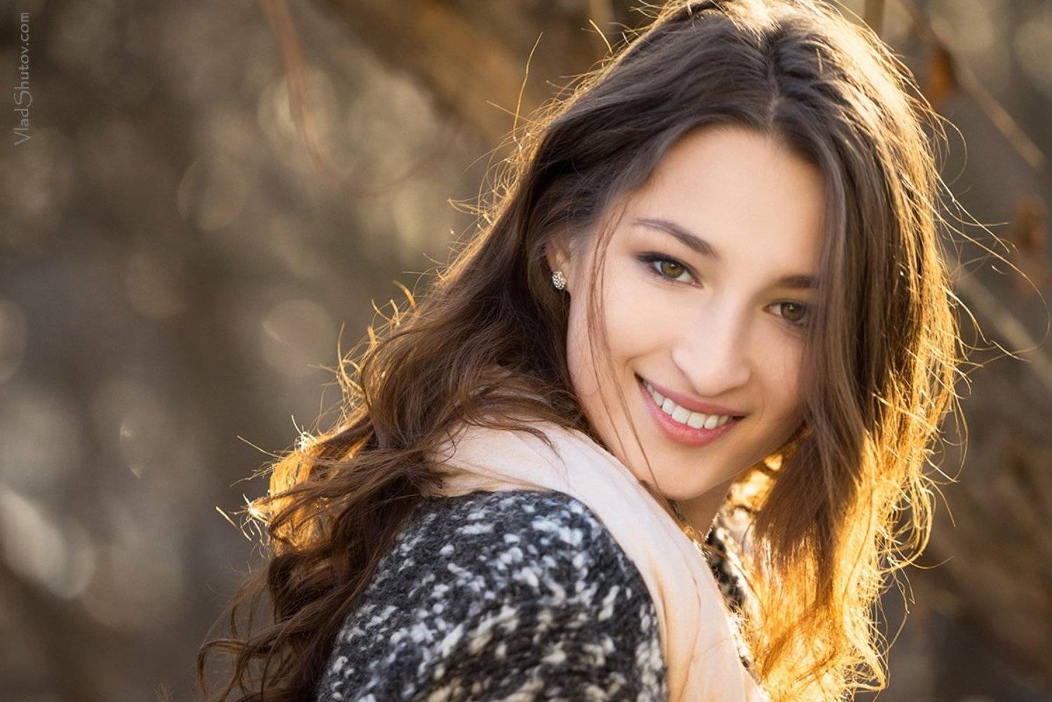 , Влад Шутов