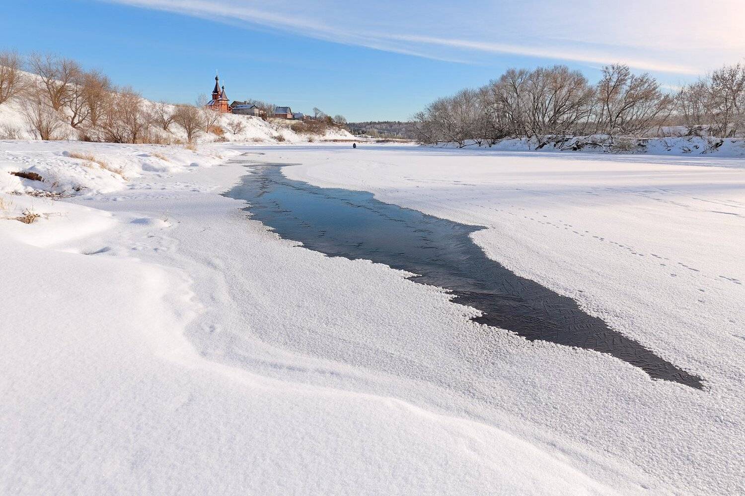 Зима, Лёд, Москва-река, Рыбак, Снег, Солнце, Храм, Часовня, Виктор Климкин