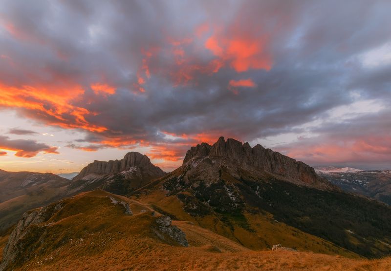 Про двух братьев фото превью