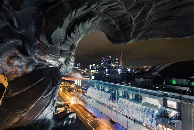 Moscow, Urban Exploration, Ontheroofs Городской страж фото превью