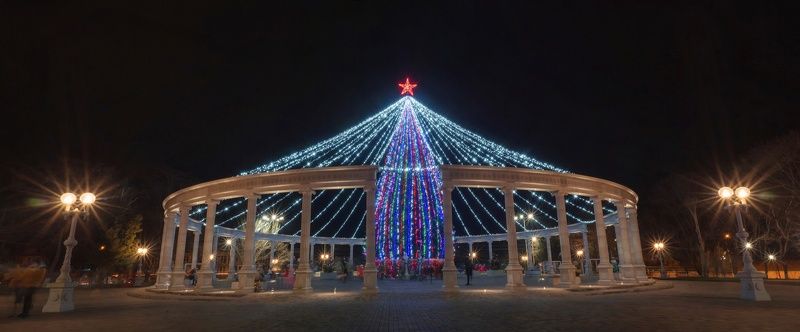 город, праздник, новый год, городская ёлка, атмосфера, красота, площадь, архитектура, керчь, крым, россия Наша Новогодняя красавица. фото превью