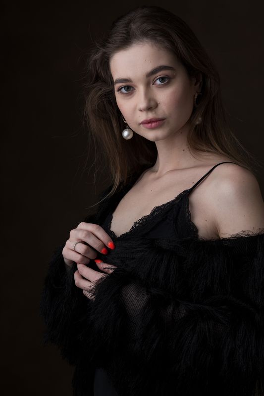 женский портрет, студийный портрет Полина фото превью