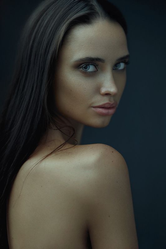 portrait, art, girl, woman, retouch, beautiful, canon, 85mm Lili фото превью