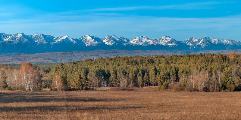 Тункинские гольцы осенью фото превью