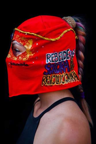 COLECTIVA BAILA CAPUCHA