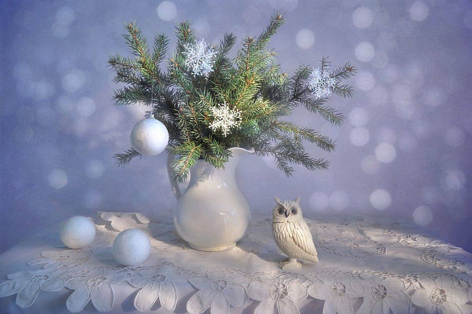 натюрморт,елка,сова,ваза,снежинки,снежки, Алла Шевченко