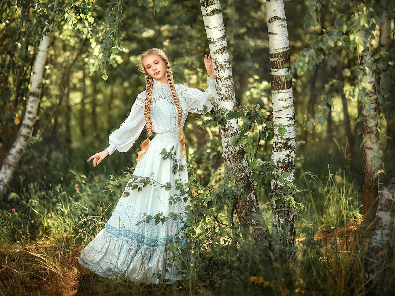 , Елена Михайлова