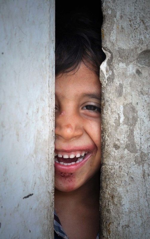 Yes, he smiled, he destroyed it - the human being фото превью