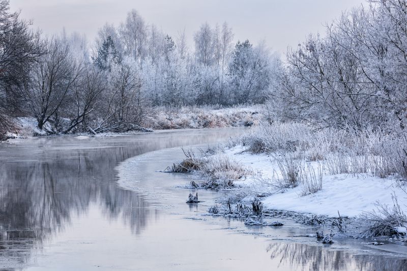 река, декабрь, перволедье Начало фото превью