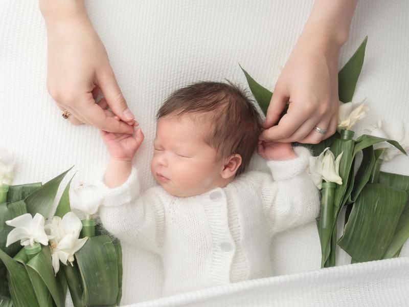 Держи меня за руку фото превью