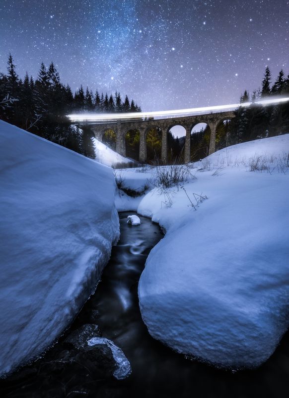water, night, astrophotography, train, harry potter, viaduct, slovakia, winter Night train фото превью