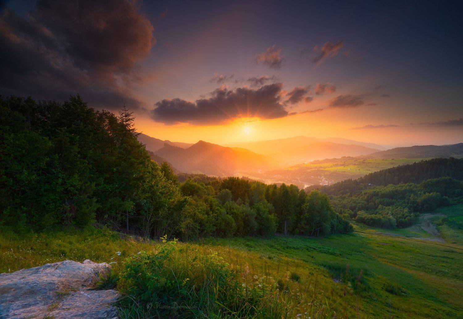 sunset, sun, landscape, mountainstape, Szafran&oacute;wka, Pieniny, Poland, Polska, clouds, trees, forest, idyllic, beautiful, rocks, sunlight, grass, colors,  Marcin Dobrowolski