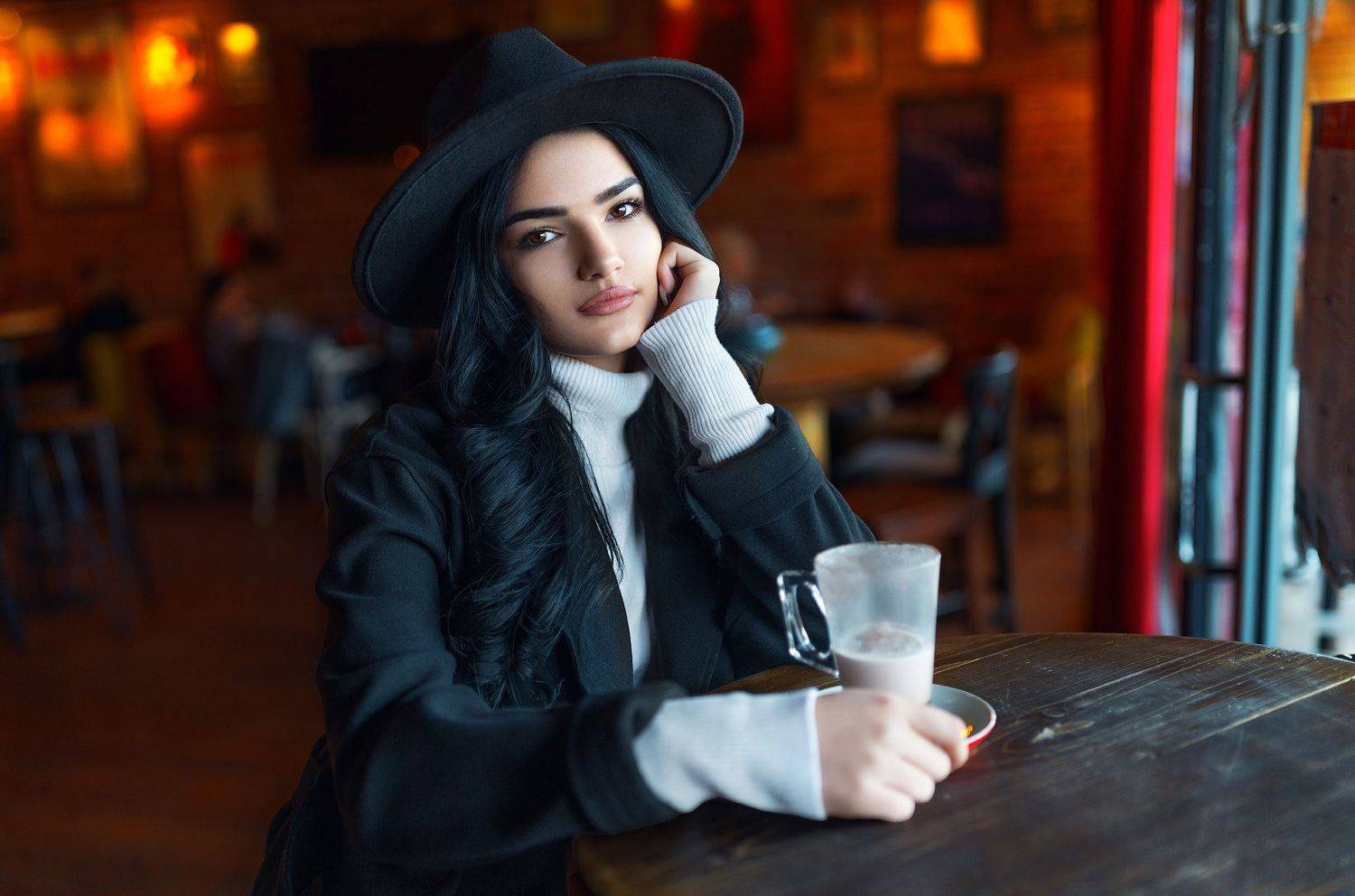 , Деян Романов