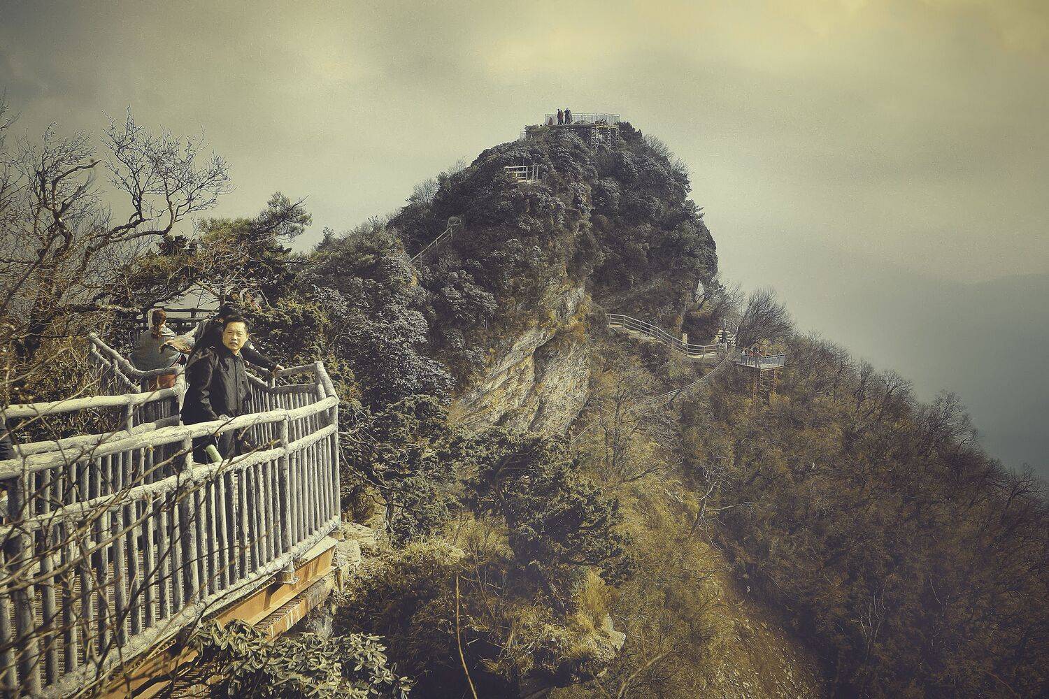 山色  m_2202, 吴 微雨墨烟鸿