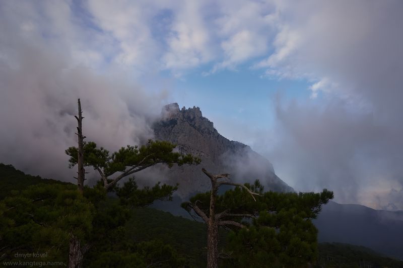 дмитр коваль, ай-петри, магические пейзажи горного крыма Безмятежность с видом на Ай-Петри фото превью
