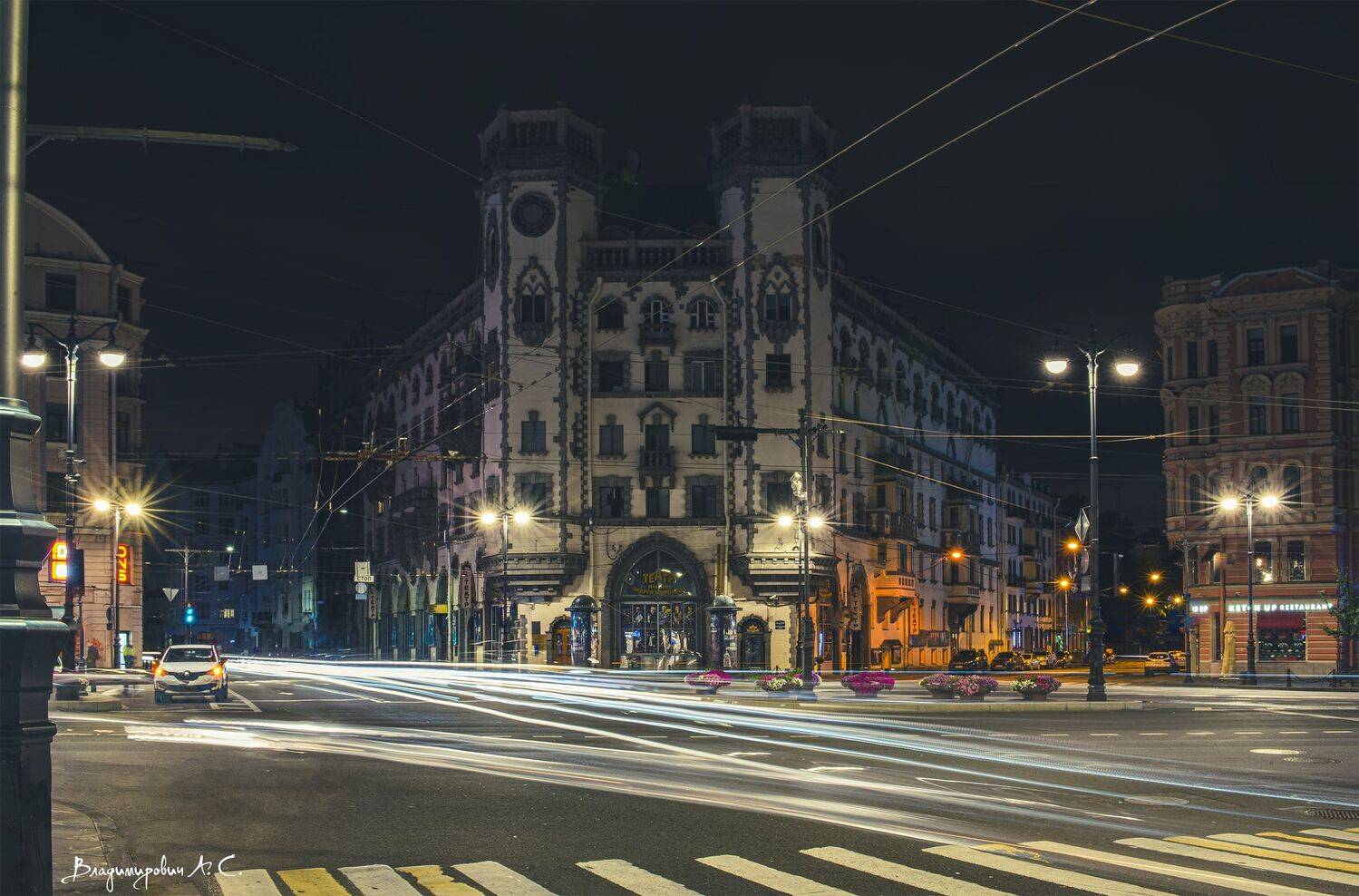 театр имени андрея миронова питер ночные огни, Алексей Смирнов