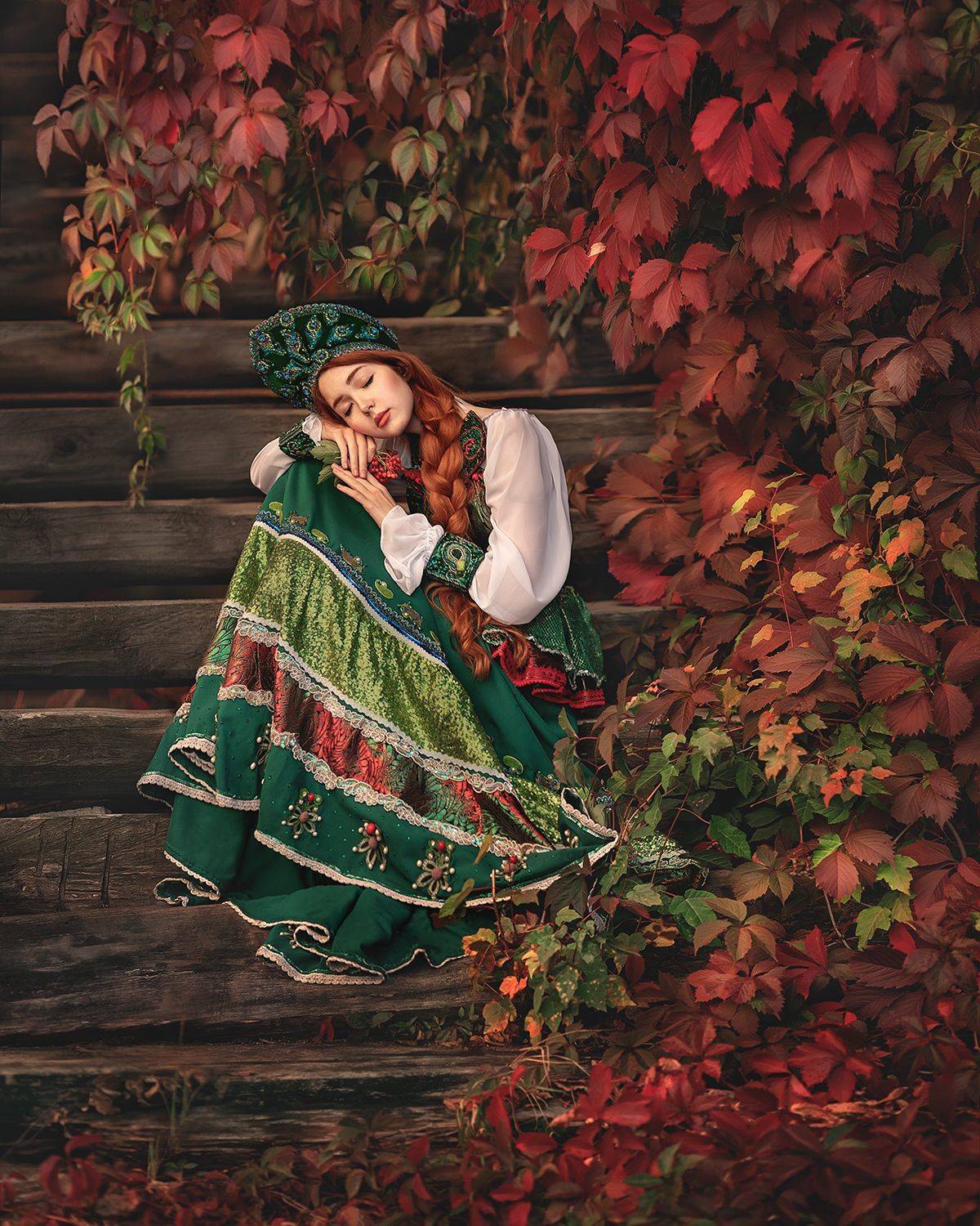 , Елена Михайлова