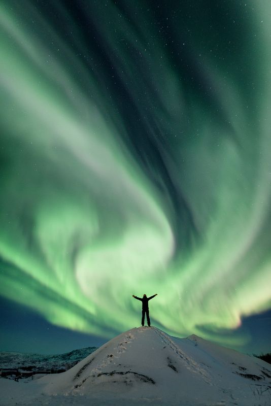 полярное сияние, заполярье, полуостров средний Космос рядом фото превью