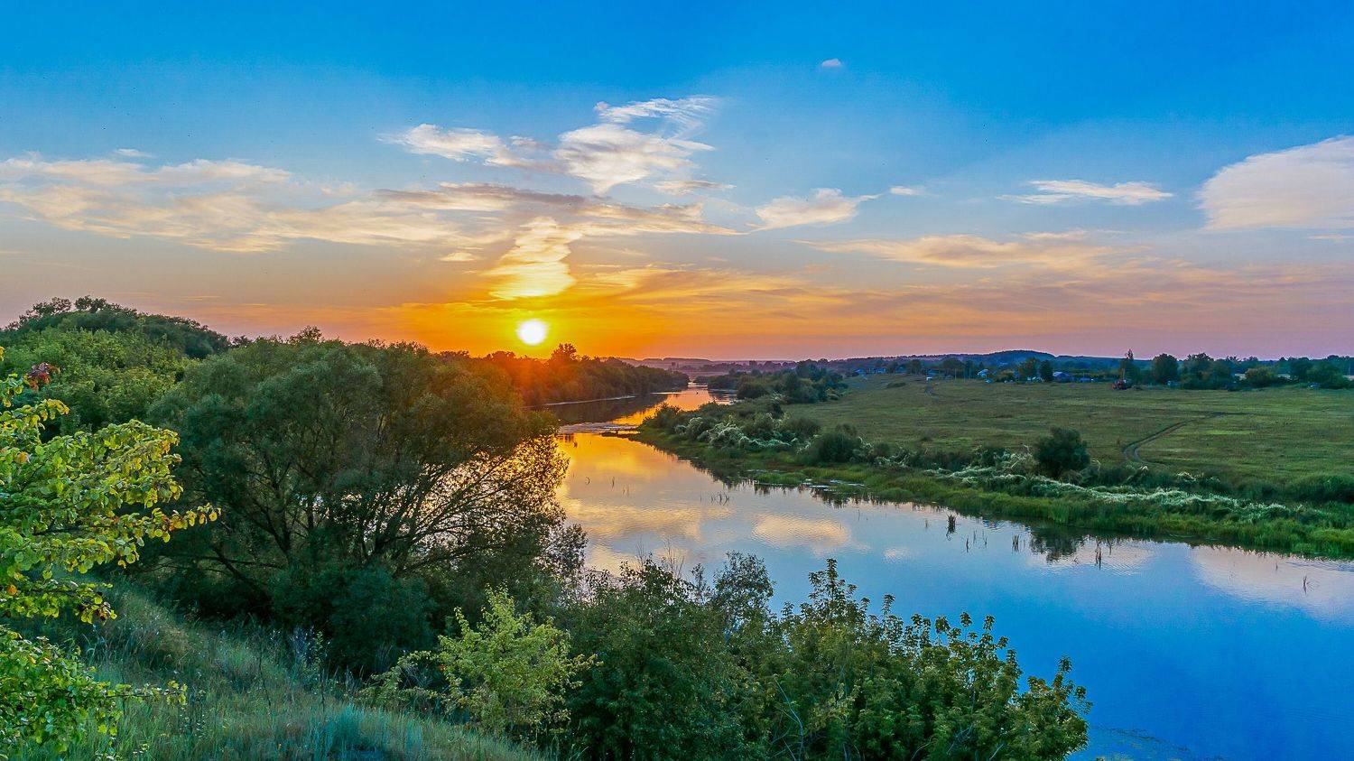 август, закат солнца, река быстрая сосна,, Николай Бологов