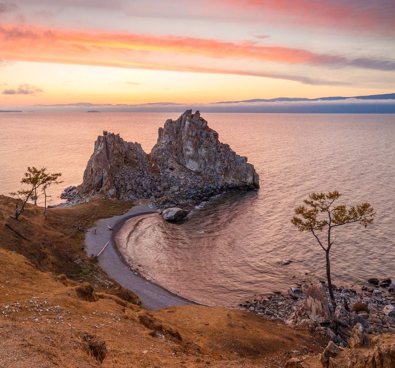 байкал, ольхон, фототур на ольхон, осенний ольхон, осенний байкал Шаманка фото превью
