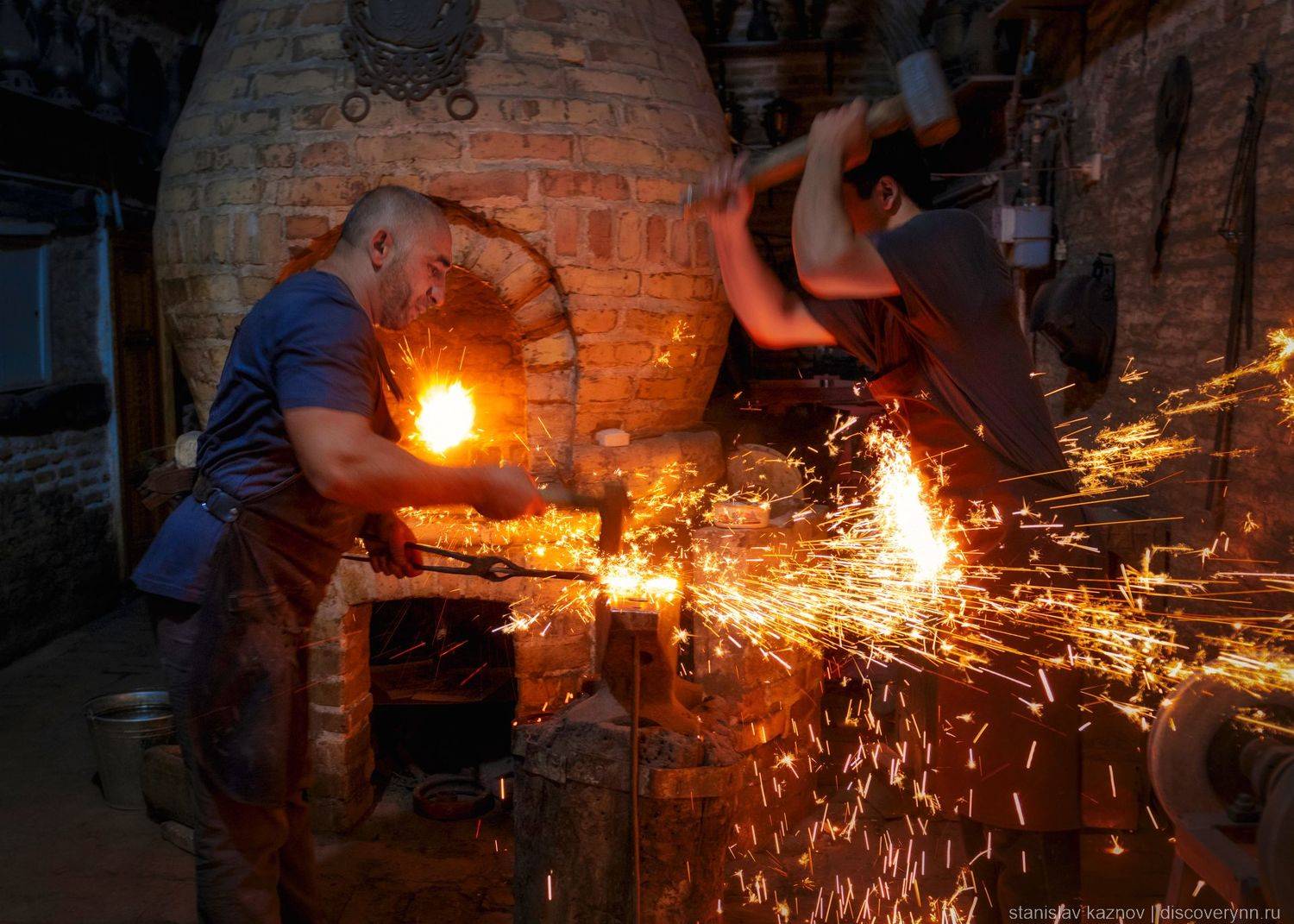кузнецы, огонь, искры, узбекистан, бухара, Stanislav Kaznov