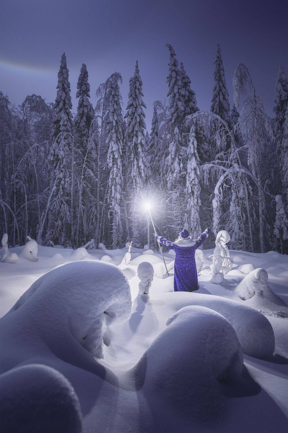 пейзаж, рождество, новыйгод, ночь, ночнойпейзаж, снег, зима, тайга, лес, дедмороз, север, мороз, холод, звёзды, ель, landscape, nightscape, winter, santaclaus, cristmas, snow, frozen, woodland, north, stars, taiga, Чаланов Иван